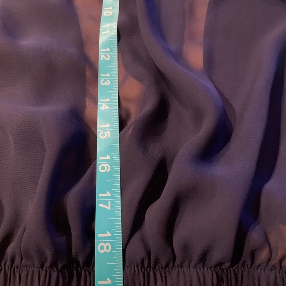 Women’s blouse size small - Picture 7 of 9